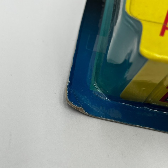 AQUAMAN Total Justice Action Figure DC Comics 1996 Vintage Kenner - Picture 5 of 9